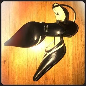 Carlos by Carlos Santana. Retro II pumps (9M)